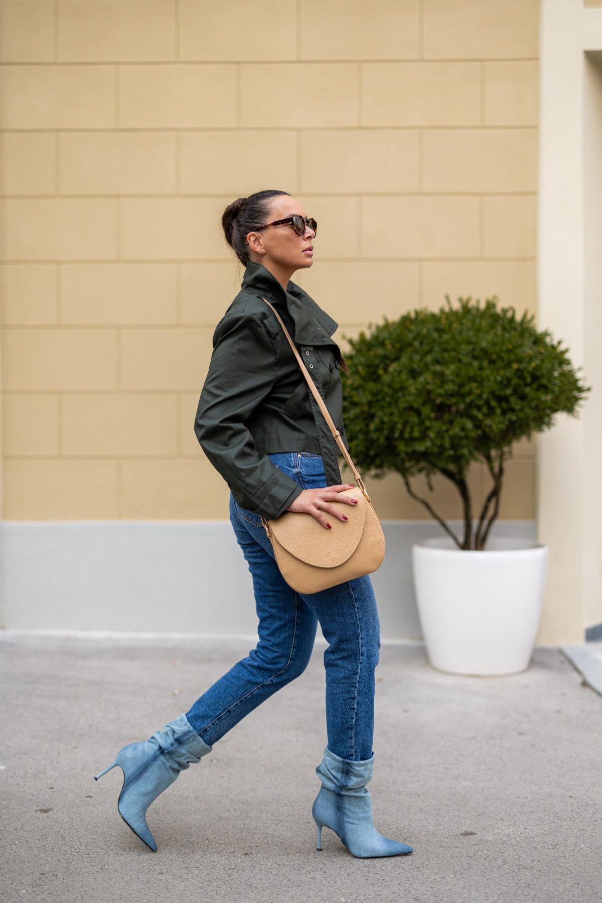 TAŠNICA BEIGE - Slika 6
